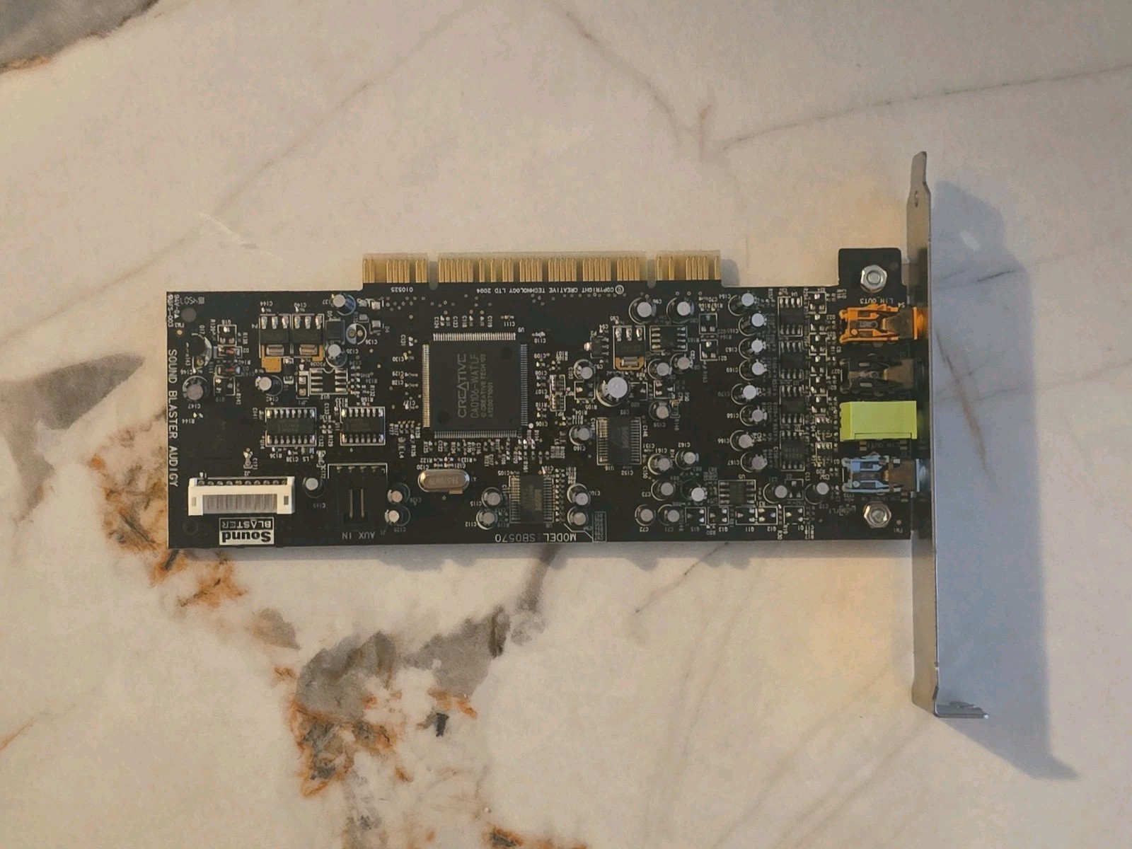 Creative Labs SB0570 PCI Sound Blaster Audigy SE Sound Card