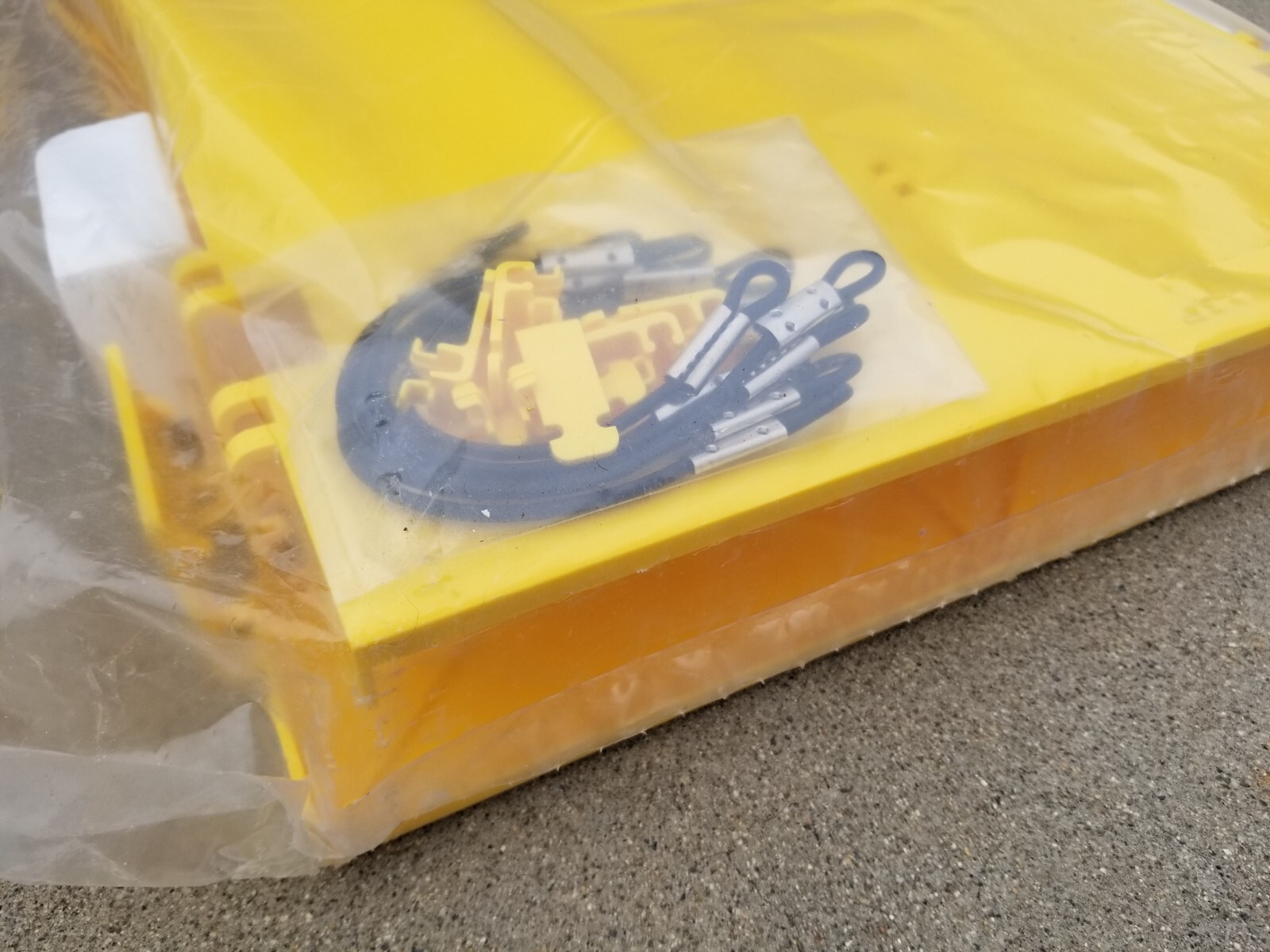 NEW FGS-MSSC-F COMMSCOPE FIBERGUIDE 12" X 72" KIT COVER STRAIGHT