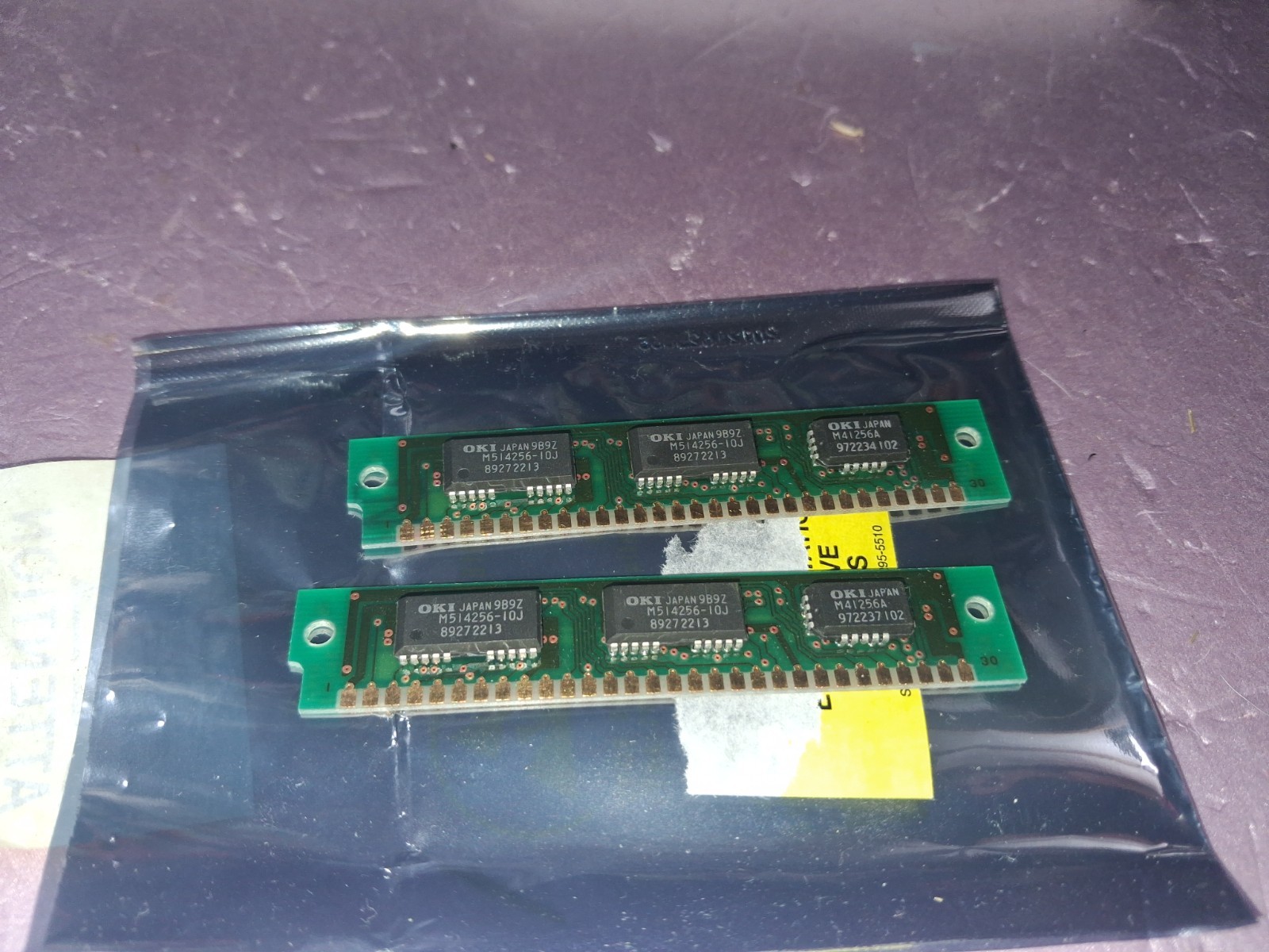 Compaq III Portable EXACT SET OF 2 OKI MEMORY STICKS 9892 M514256-10J-TESTED-SEE