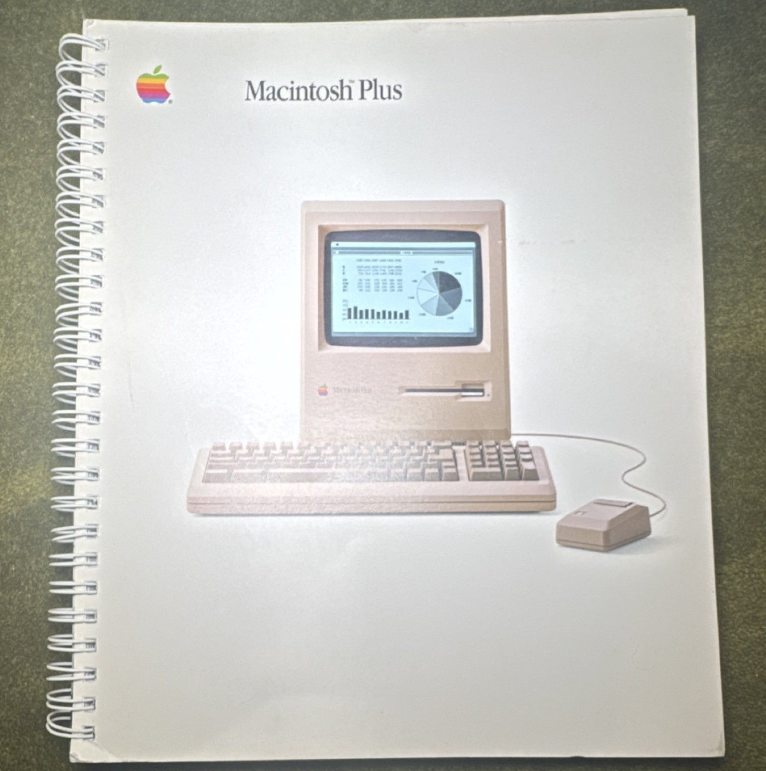 Apple Macintosh Plus Users Guide Manual 030-1246-B Spiral Book