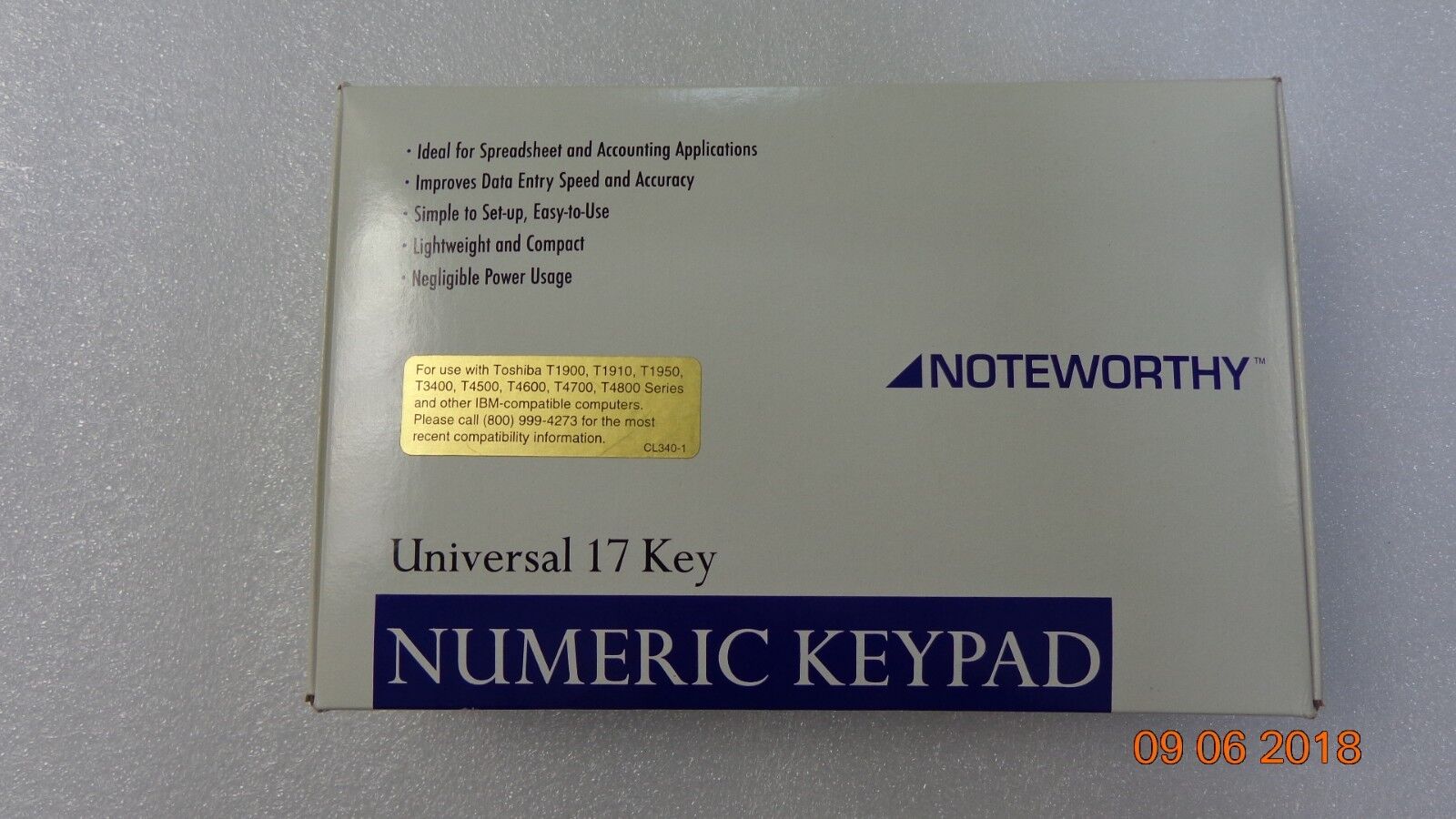 Noteworthy Universal 17 Key Numeric Desktop PC Computer Keypad 