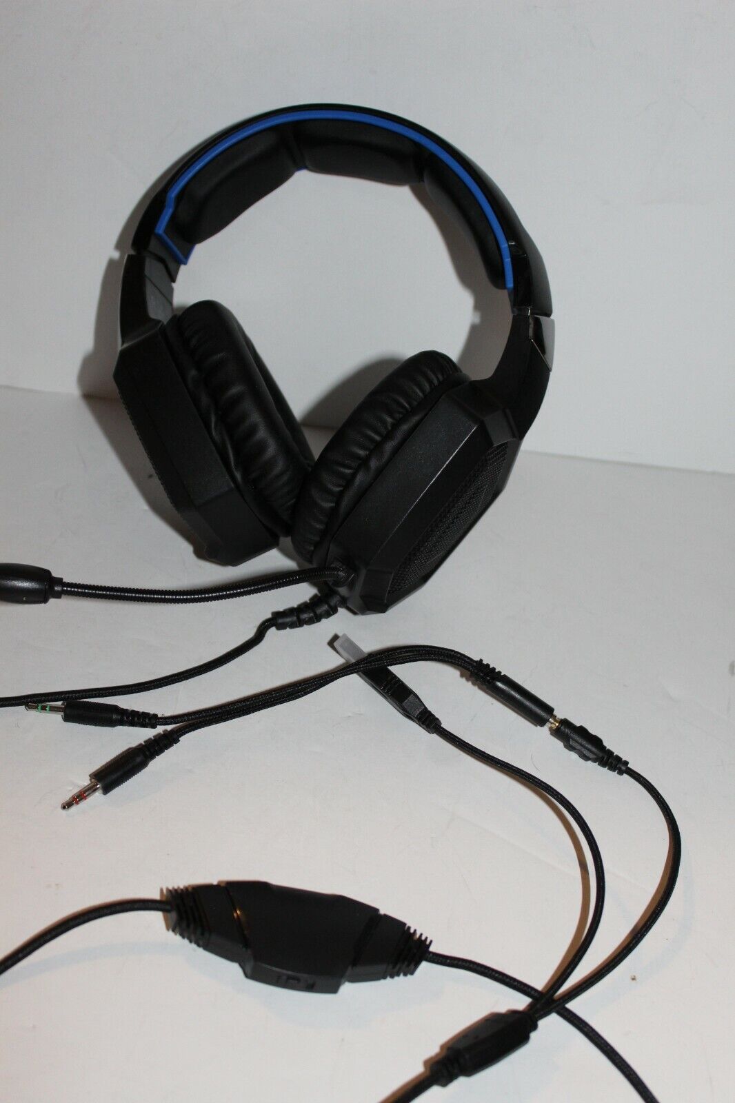 Run Mus K8 Stereo Gaming Headset for PS4 PC Surround Sound LED Mic As Shown