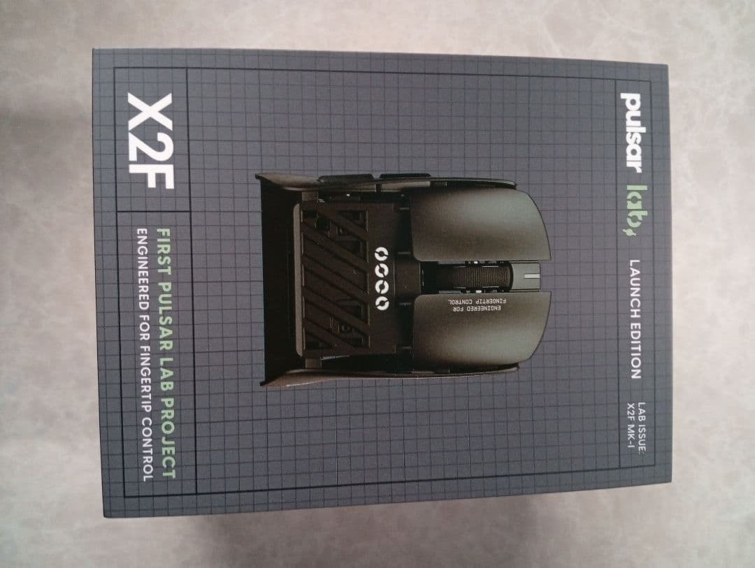 Pulsar X2F LAB Edition Wireless Gaming Mouse PX2F101 Box Accessories