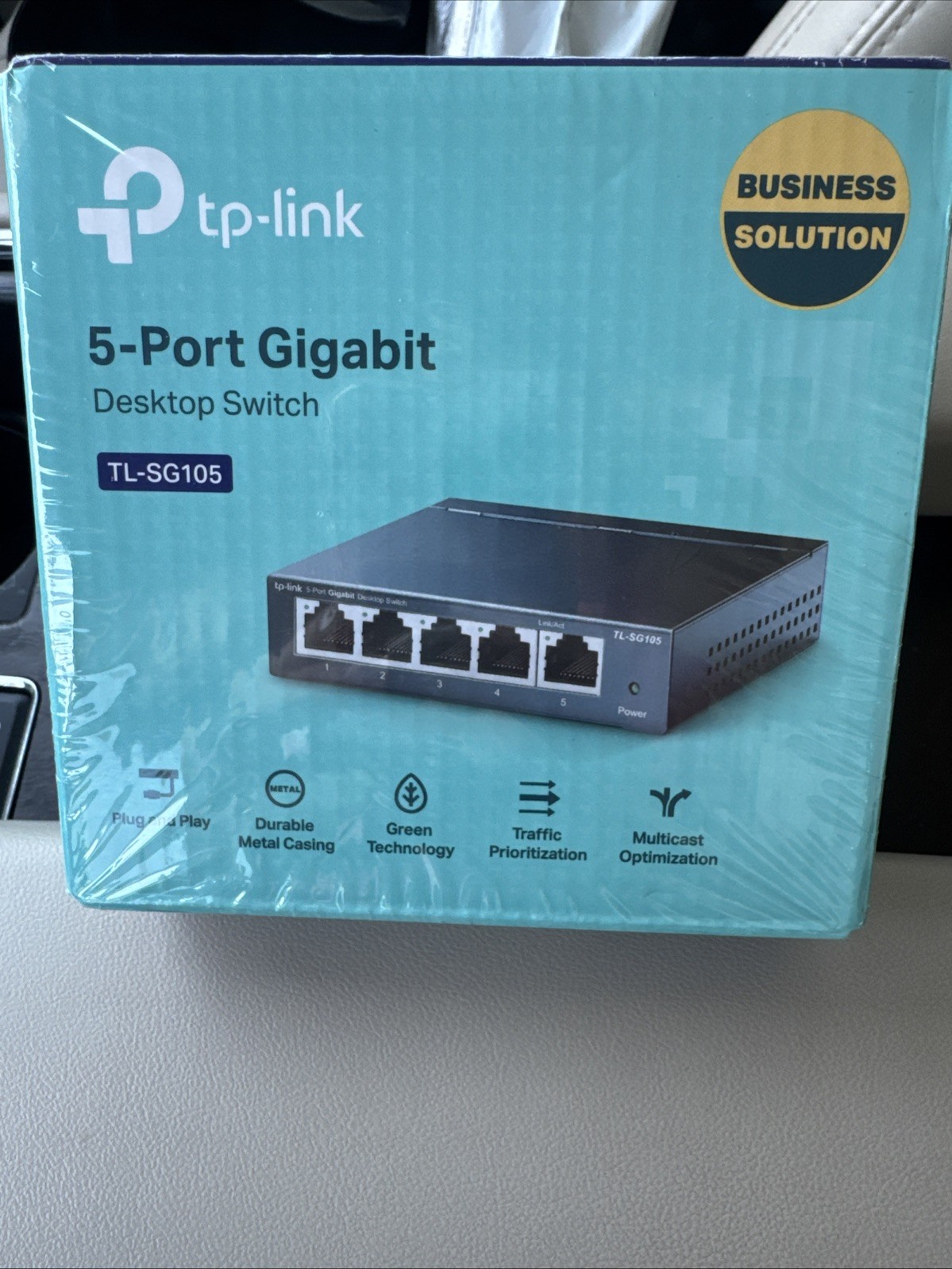 TP-LINK Technologies TP-Link (TL-SG105) 5 Port Gigabit  Desktop Switch