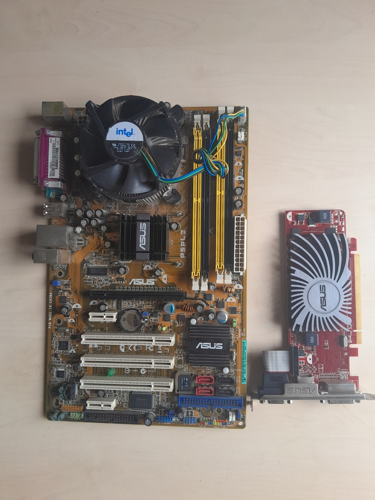 Vintage Asus P5PL2,Computer Motherboard.Intel 775.Retro.
