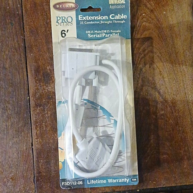 Belkin Pro Series 6 ft DB25 Male to DB25 Female Gold-Plated Cable F3D112-06