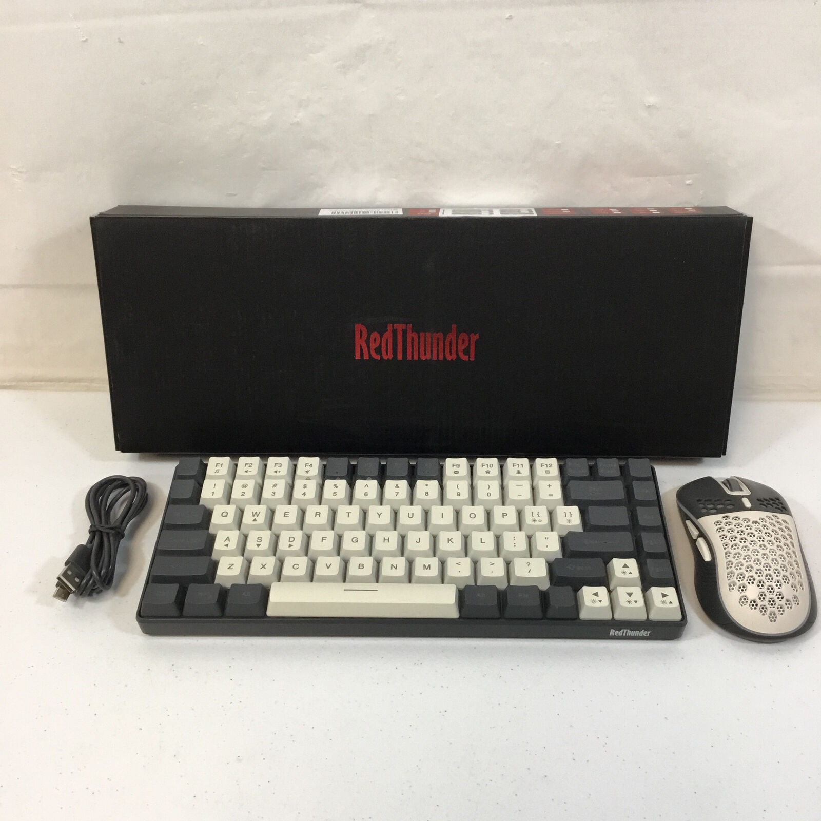 RedThunder K84 White Gray RGB Backlit Wireless Keyboard And Mouse Combo Used