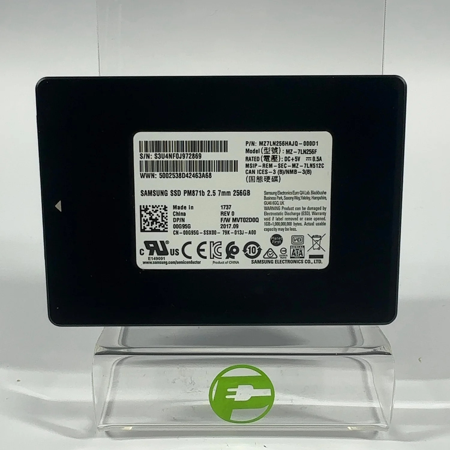 Samsung PM871b 256GB 2.5" SATA III 6Gbps Internal SSD MZ-7LN256F