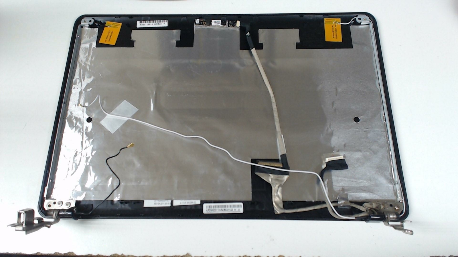 K000118510 AP0IW000110 GENUINE TOSHIBA LCD BACK COVER w/ webcam Genuine