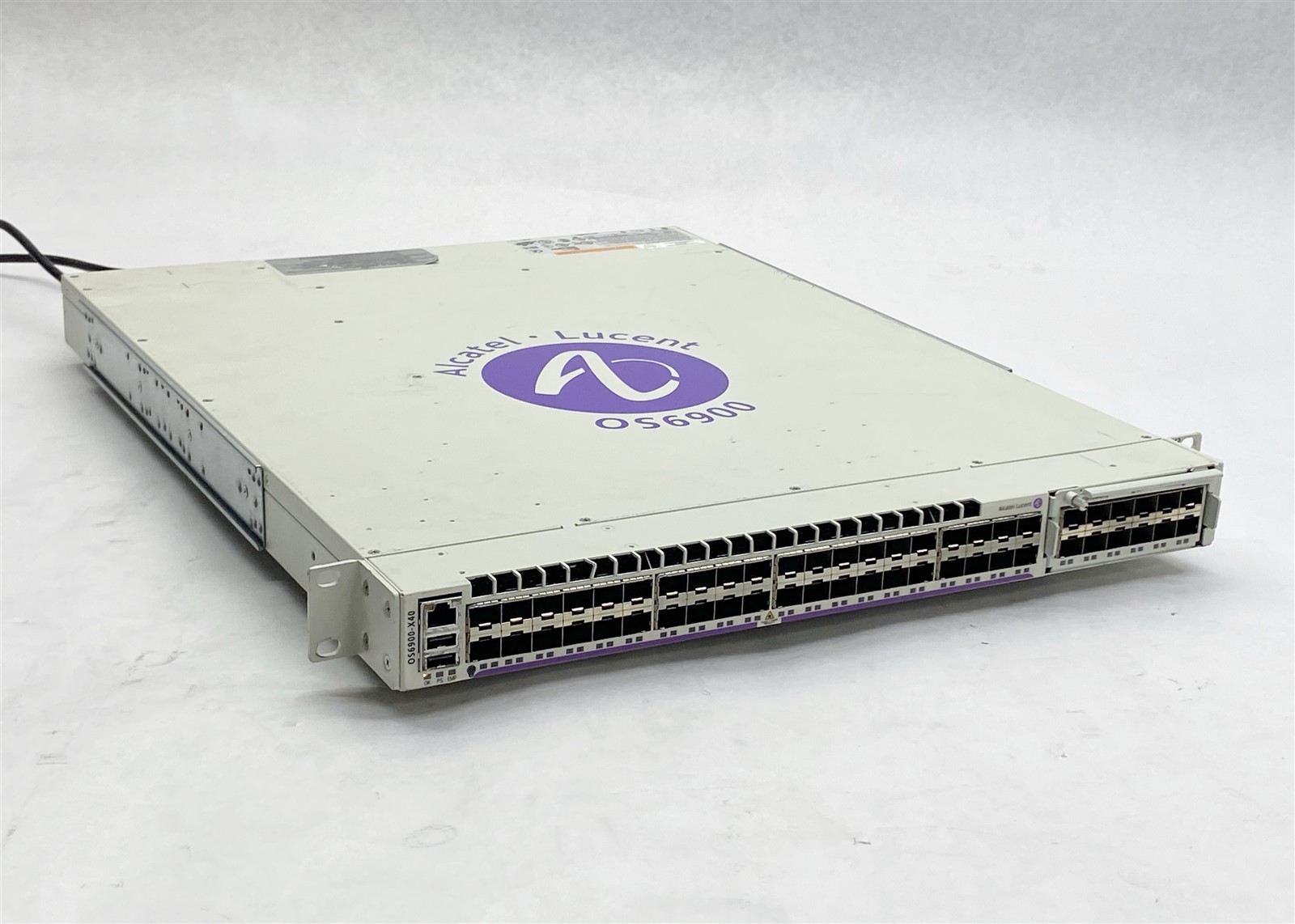 Alcatel-Lucent OmniSwitch OS6900-X40 10g SFP+ Switch w/ OS-XNI-U12 + 2*PSU