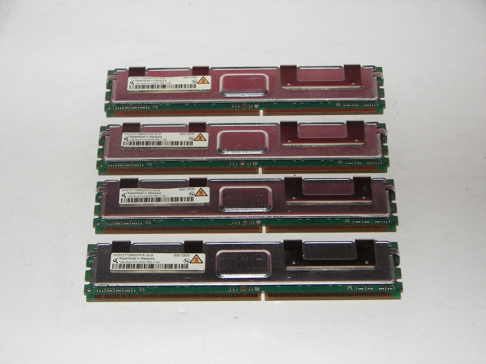LOT OF 4 INFINEON HYS72T128420HFA-3S-B 1GB 2RX8 PC2-5300F ECC MODULE 4GB TOTAL
