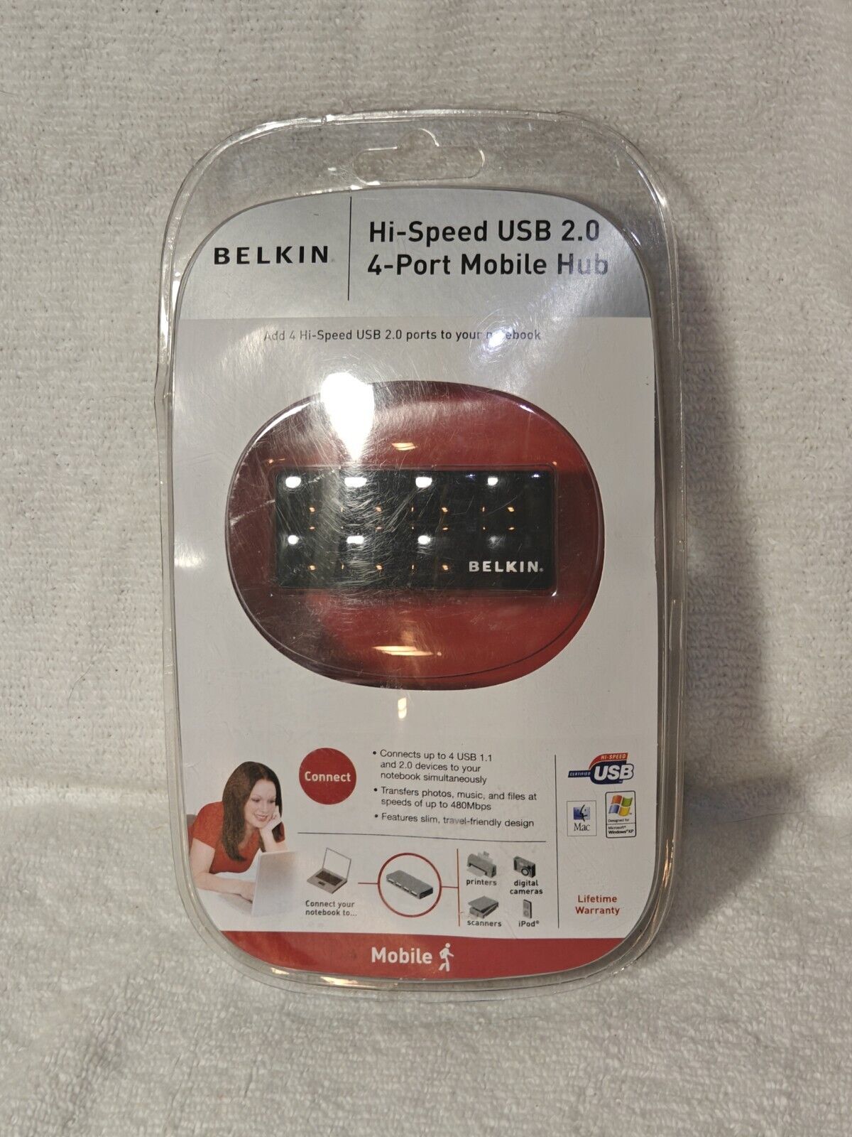 NEW~Belkin  Hi-Speed USB 2.0 ~ 4-Port Mobile Hub