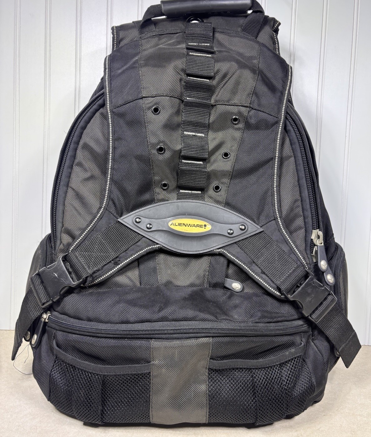 VTG Alienware Gaming Laptop Backpack Large Black Tactical Heavy Duty Bag Travel