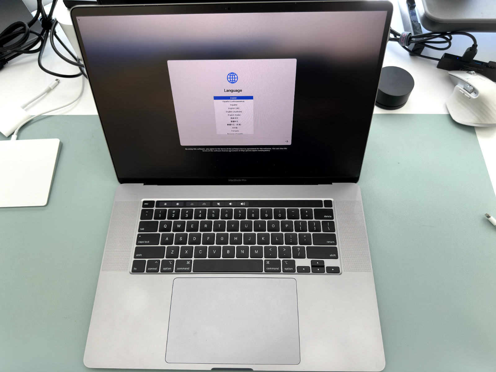 Apple MacBook Pro 16\'\' (512GB, Intel Core i7, 2.6 GHz, 32 GB) Laptop