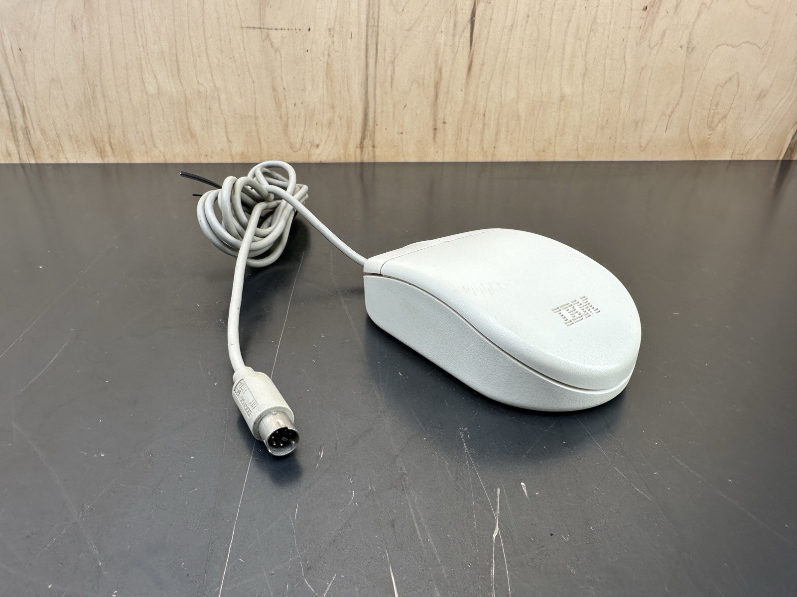Vintage International Business Machines 2-Button Rollerball Mouse 34G1913 IBM