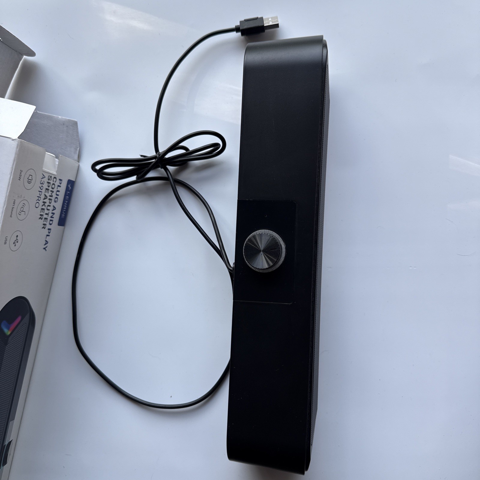 LENRUE Computer Speakers,Wired USB-Powered Sound-bar with 10W Stereo black