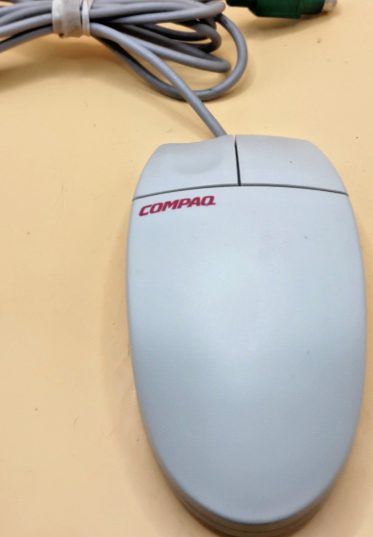Compaq M-S34 PS/2 2-Button Ball Mouse 141189-401 Vintage Gray Wired-Not Tested