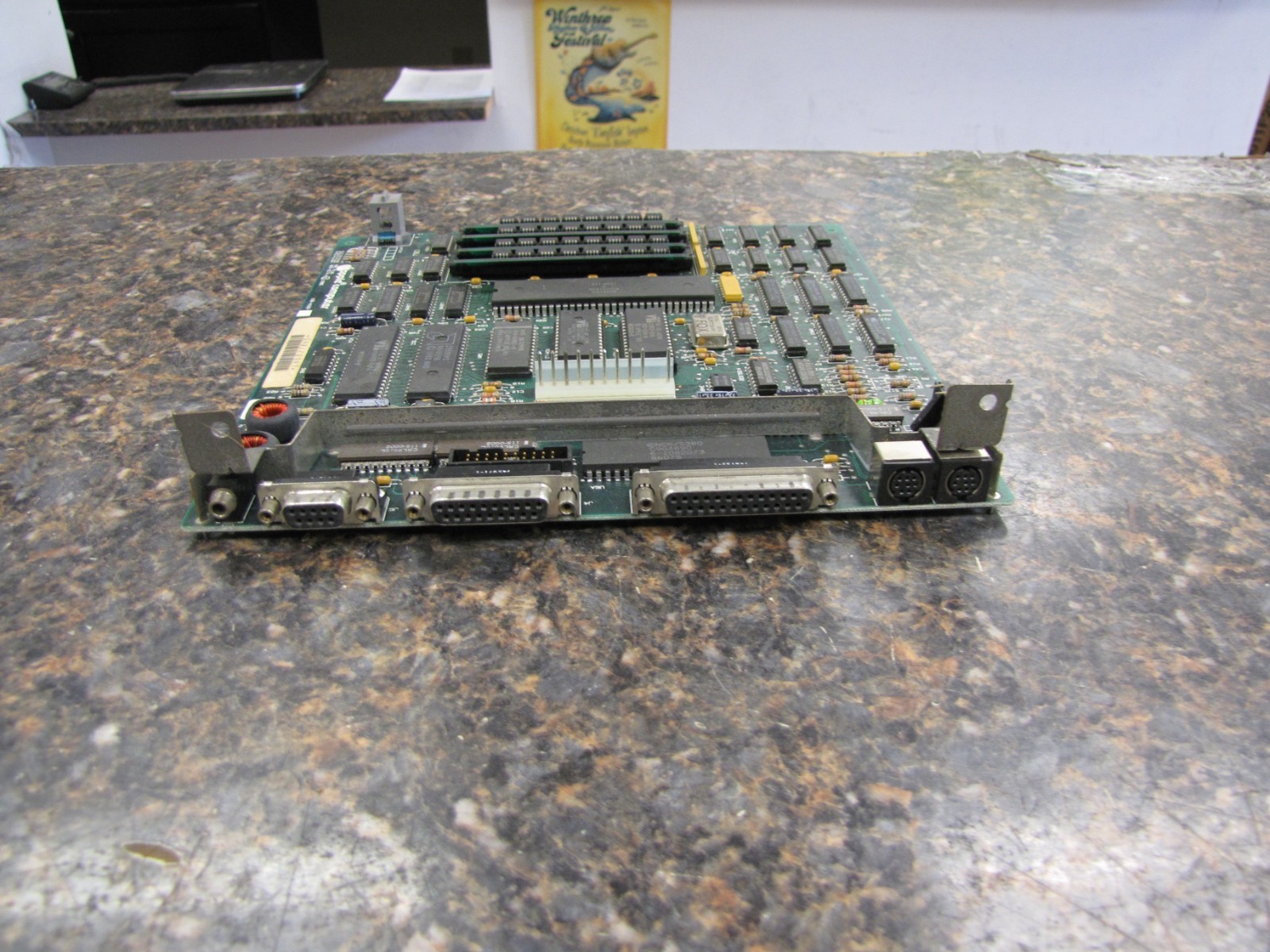 Vintage 1985 Apple Computer Macintosh Mac Plus 820-0174-A Motherboard with RAM