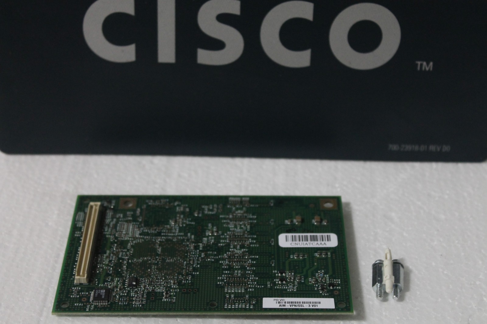 Cisco AIM-VPN/SSL-3 VPN Module for,3825, 3845 Routers