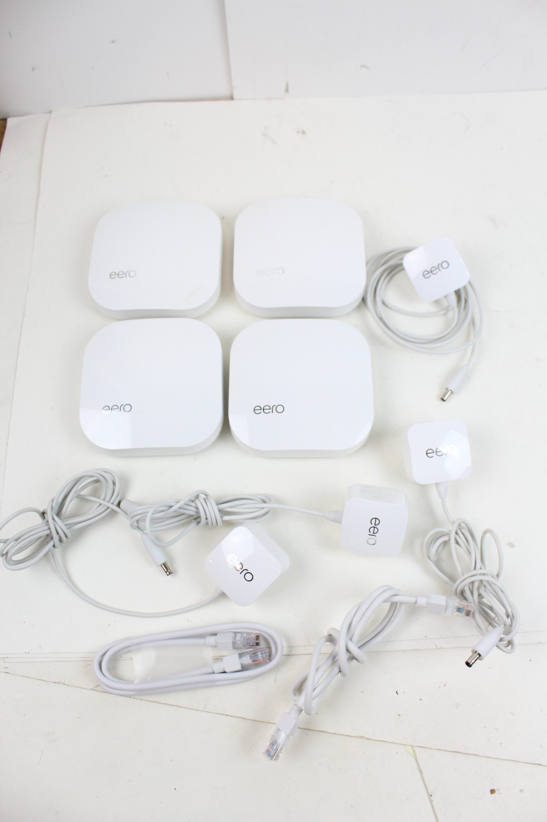 Eero A010001 1st Gen Mesh Network Routers (Lot of 4)