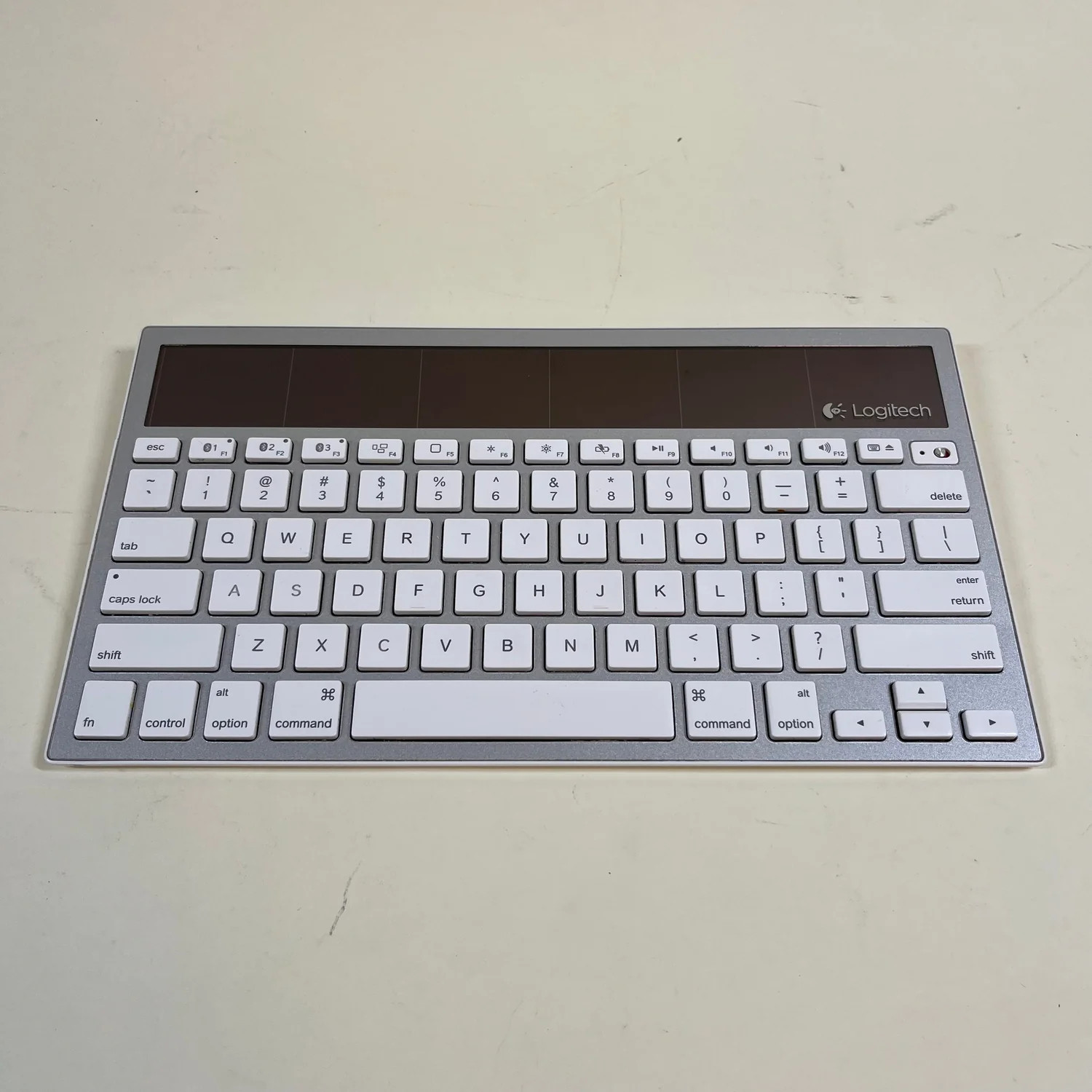 Logitech K760 Y-R0029 Wireless Keyboard White