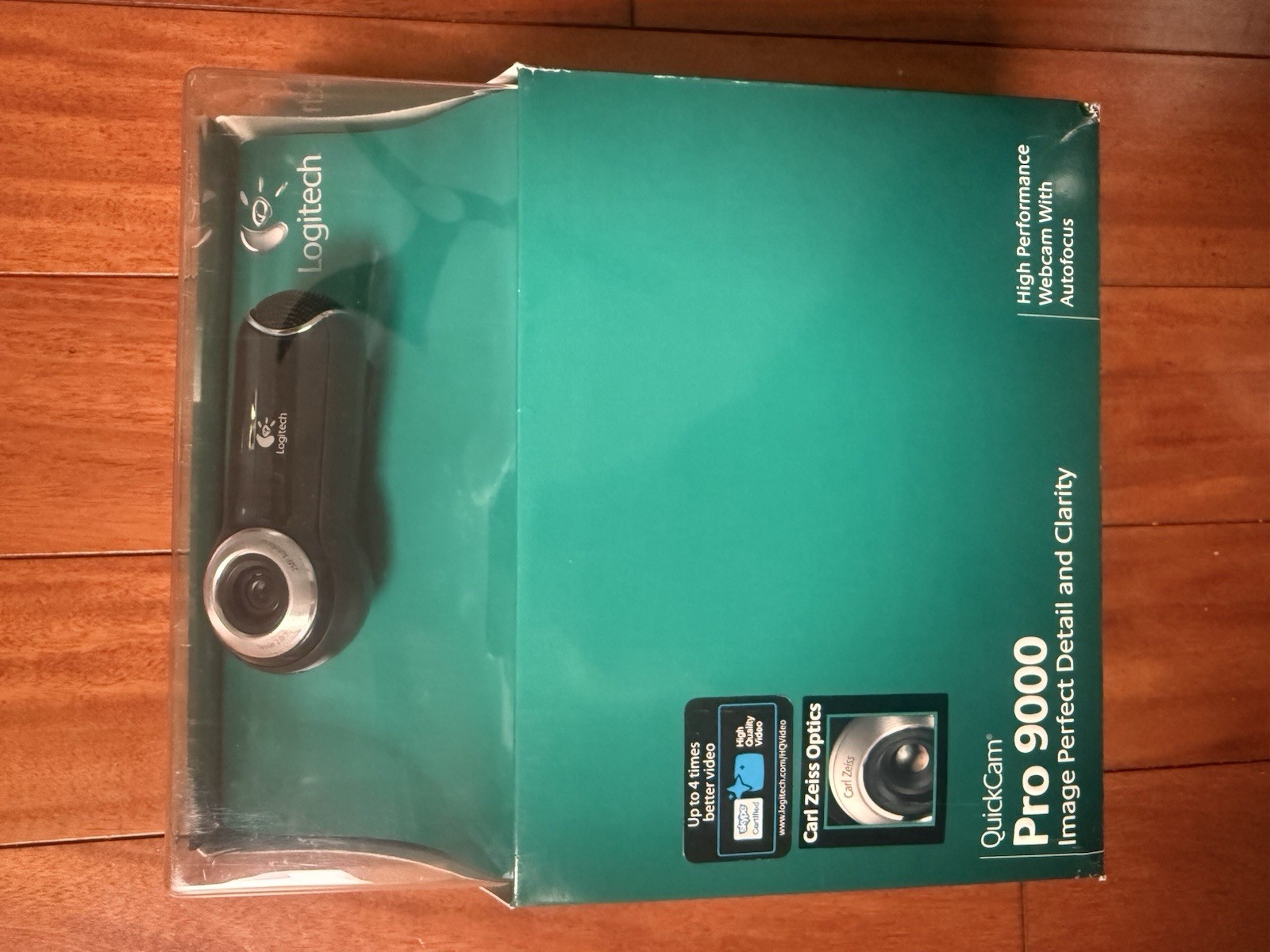 Logitech QuickCam Pro 9000 Webcam - Brand New open box 