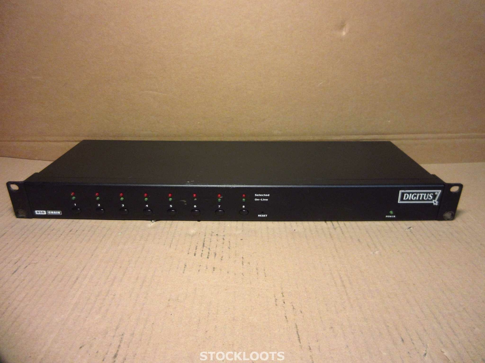 DIGITUS USB-PS/2 Combo KVM switch with OSD, 8-port 1280X1024 at 60Hz EXCL PSU