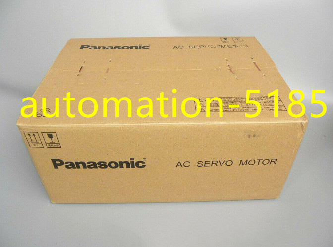 1PCS Panasonic servo motor MHMA302P1D new fedex or DHL
