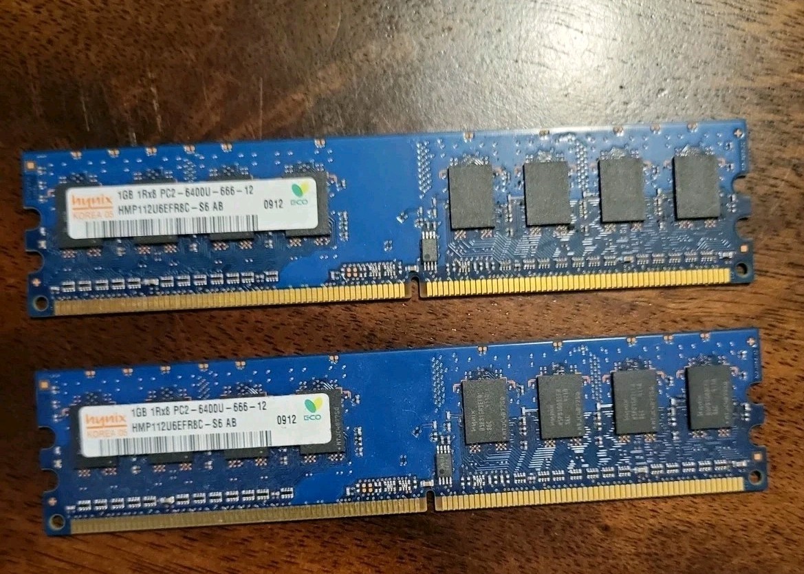 2x Hynix - 1GB IRx8 PC2 6400U 666 12 Memory Ram - Next Day Shipping 