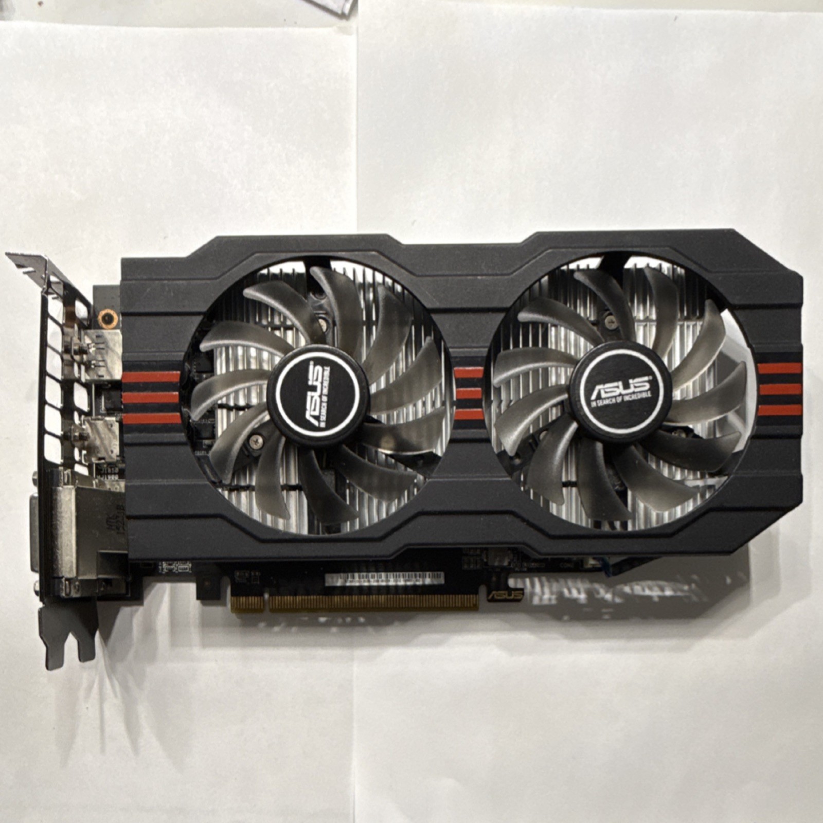 ASUS AMD Radeon R7360 2GB Dual Fan PCIe 3.0 HDMI DP DVI Graphics Card