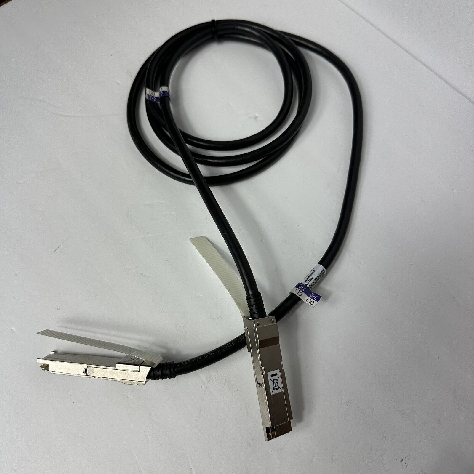Amphenol Spectra-Strip 10123187-3020LF External SAS Cable, 1 Data cable QSPF+ 2m