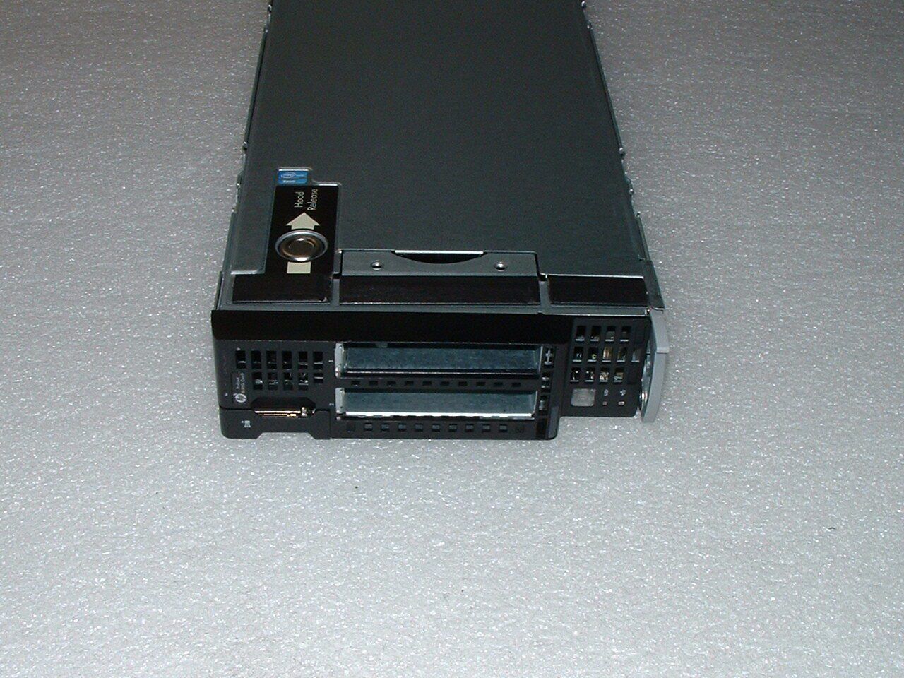 HP ProLiant BL460c G9 2x E5-2680 v3 2.5GHz 24-Cores / 512GB RAM / P244br