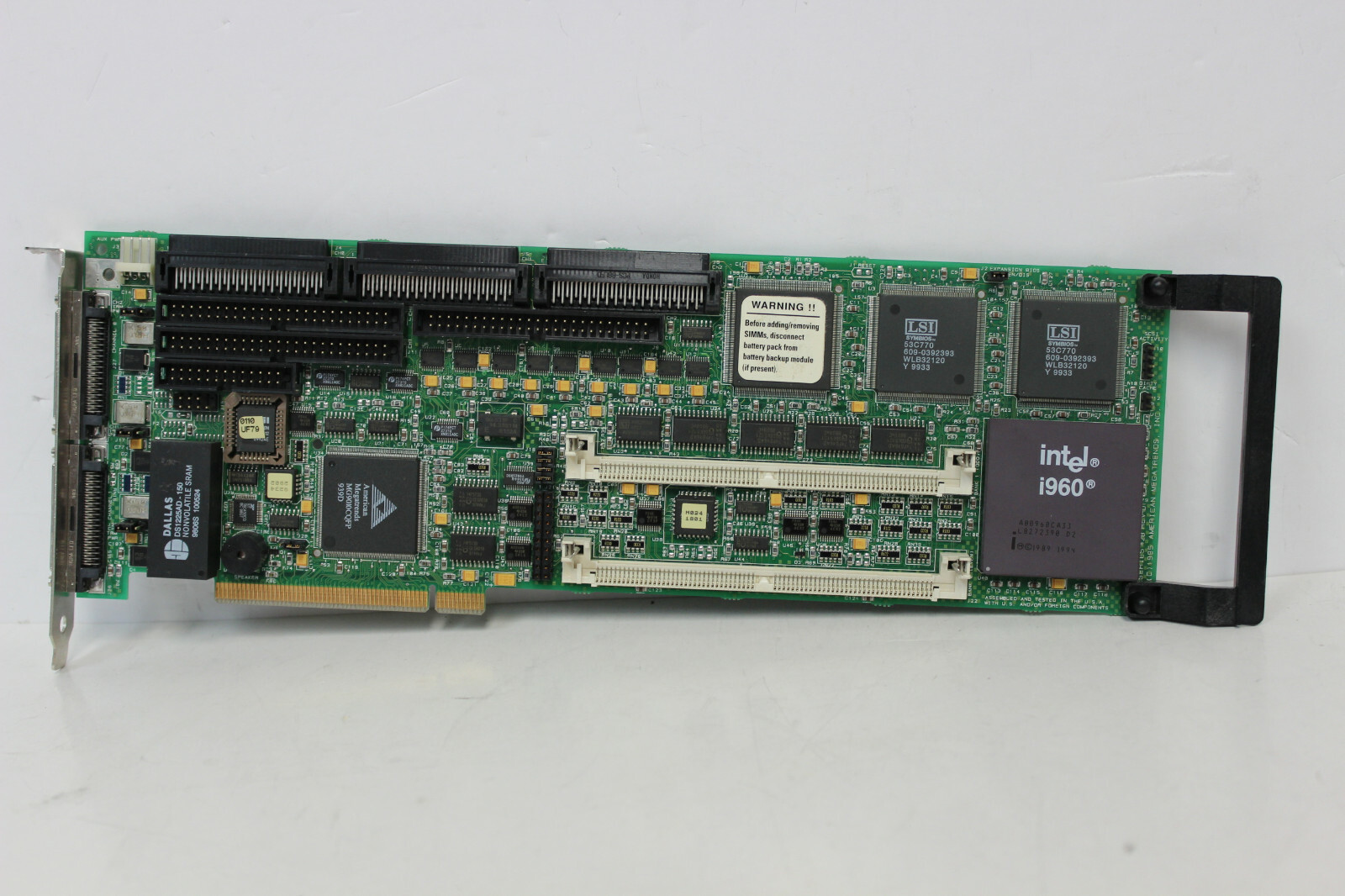 AMERICAN MEGATRENDS MEGARAID SERIES 428 PCI SCSI CONTROLLER ADAPTER  