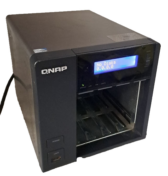 QNAP TS-439 Pro II 4-Bay Network Attached Storage NO HARD DRIVES / NO CADDIES