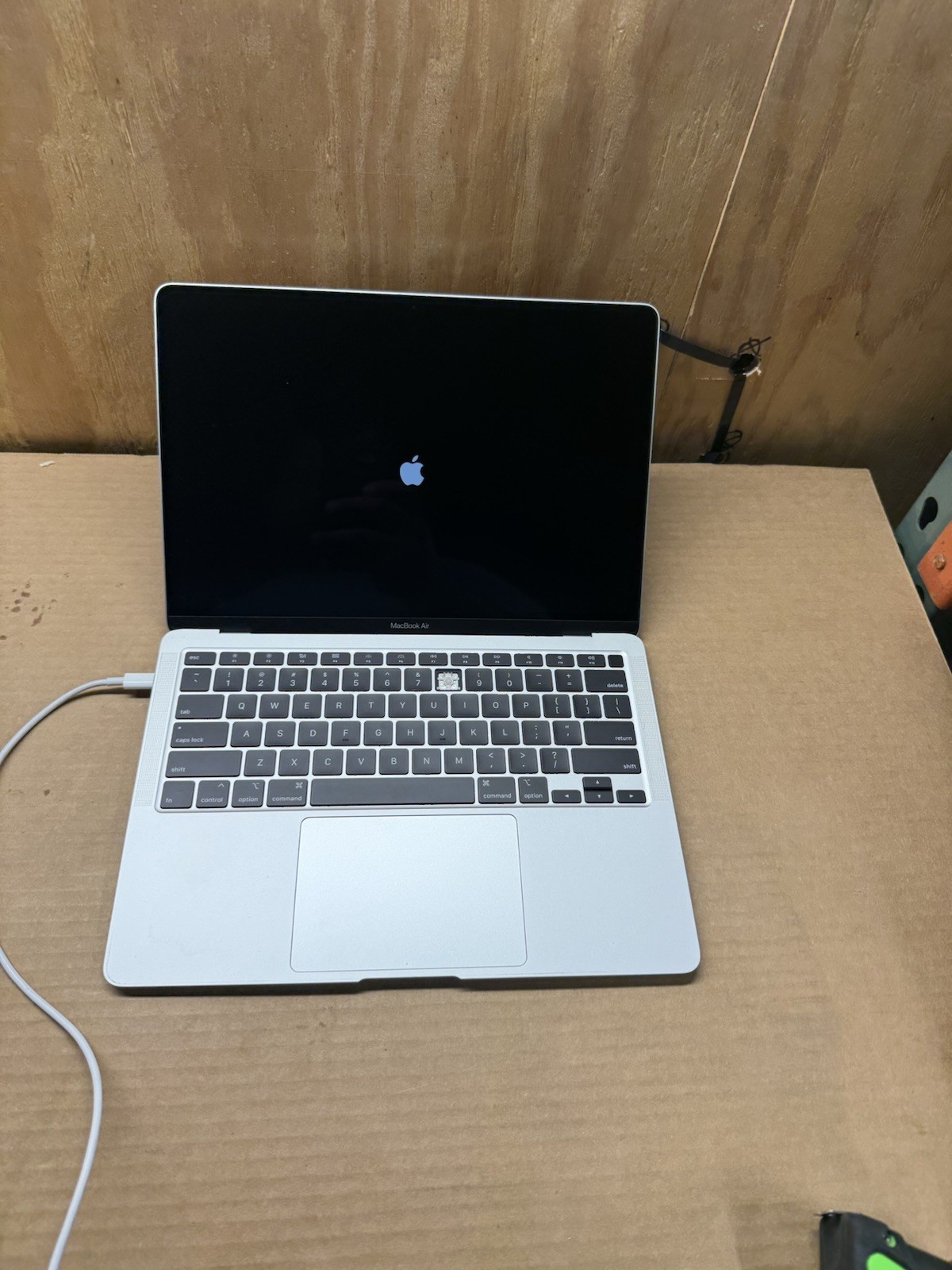 Apple MacBook Air 13" 2020 A2179 Bent Screen Battery Issue FOR PARTS