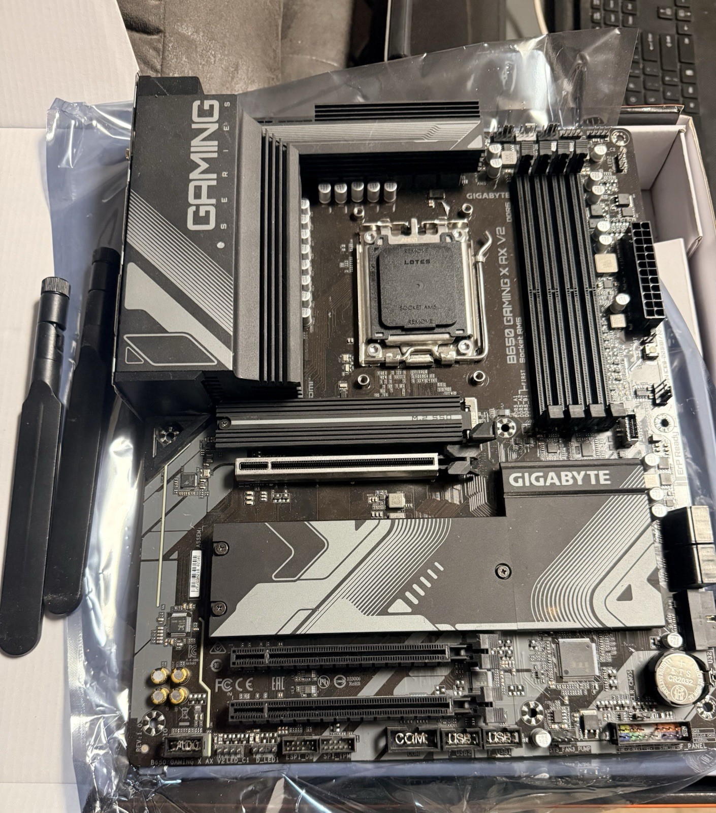 GIGABYTE B650 GAMING X AX V2 ATX AM5 DDR5 Gaming Motherboard with WiFi
