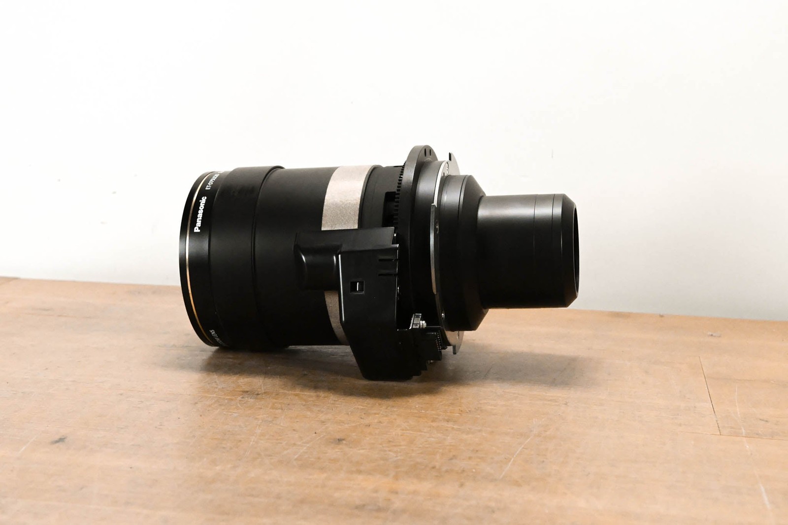 Panasonic ET-D75LE20 3-Chip DLP Projector Zoom Lens CG013ZK