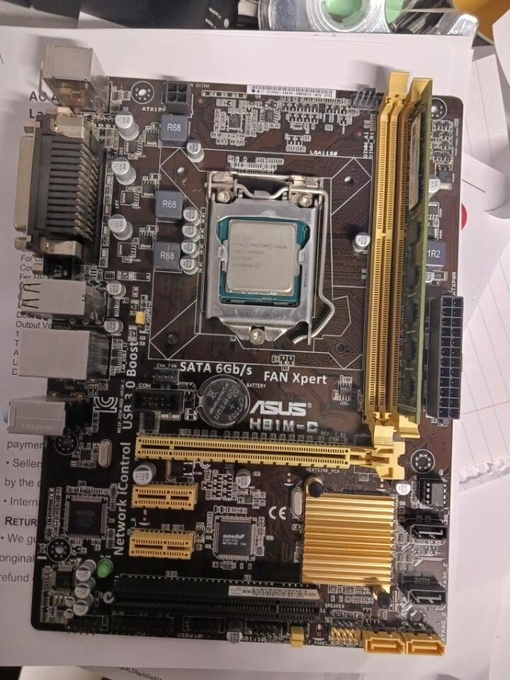 ASUS H81M-C LGA 1150/Socket H3, Intel Motherboard w/Processor and 8GB memory