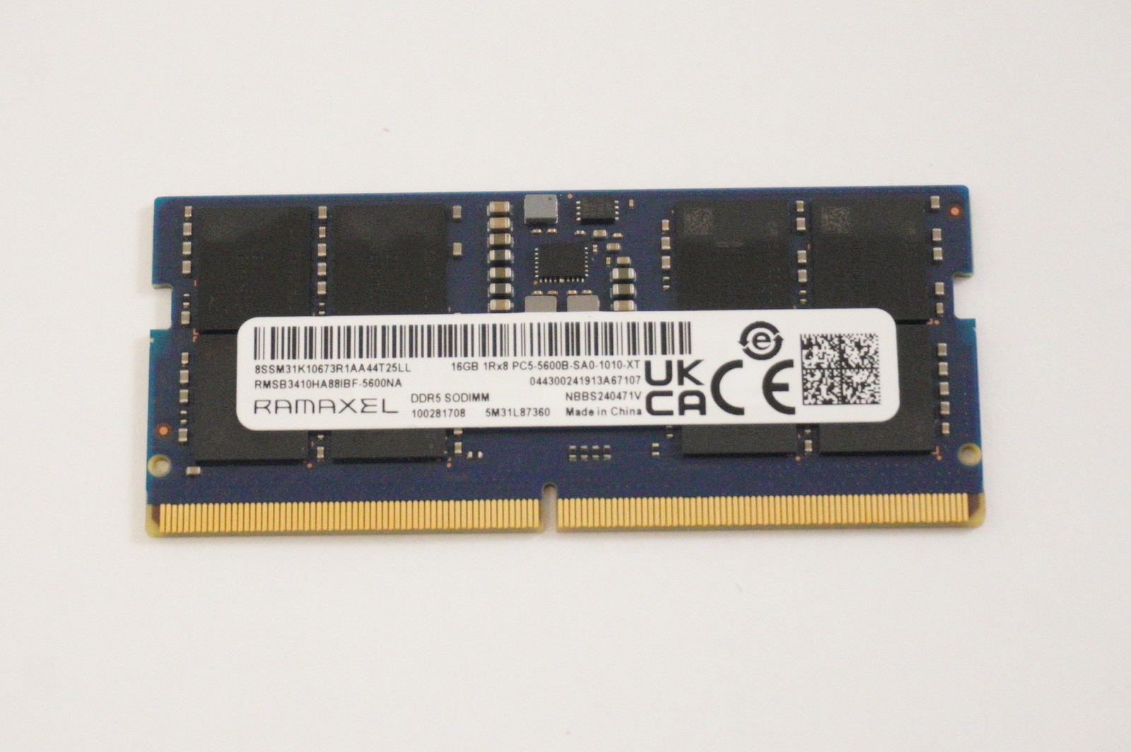 RMSB3410HA88IBF-5600NA Ramaxel Technology 16GB DDR5 PC5-5600B SO DIMM 83FD0015US