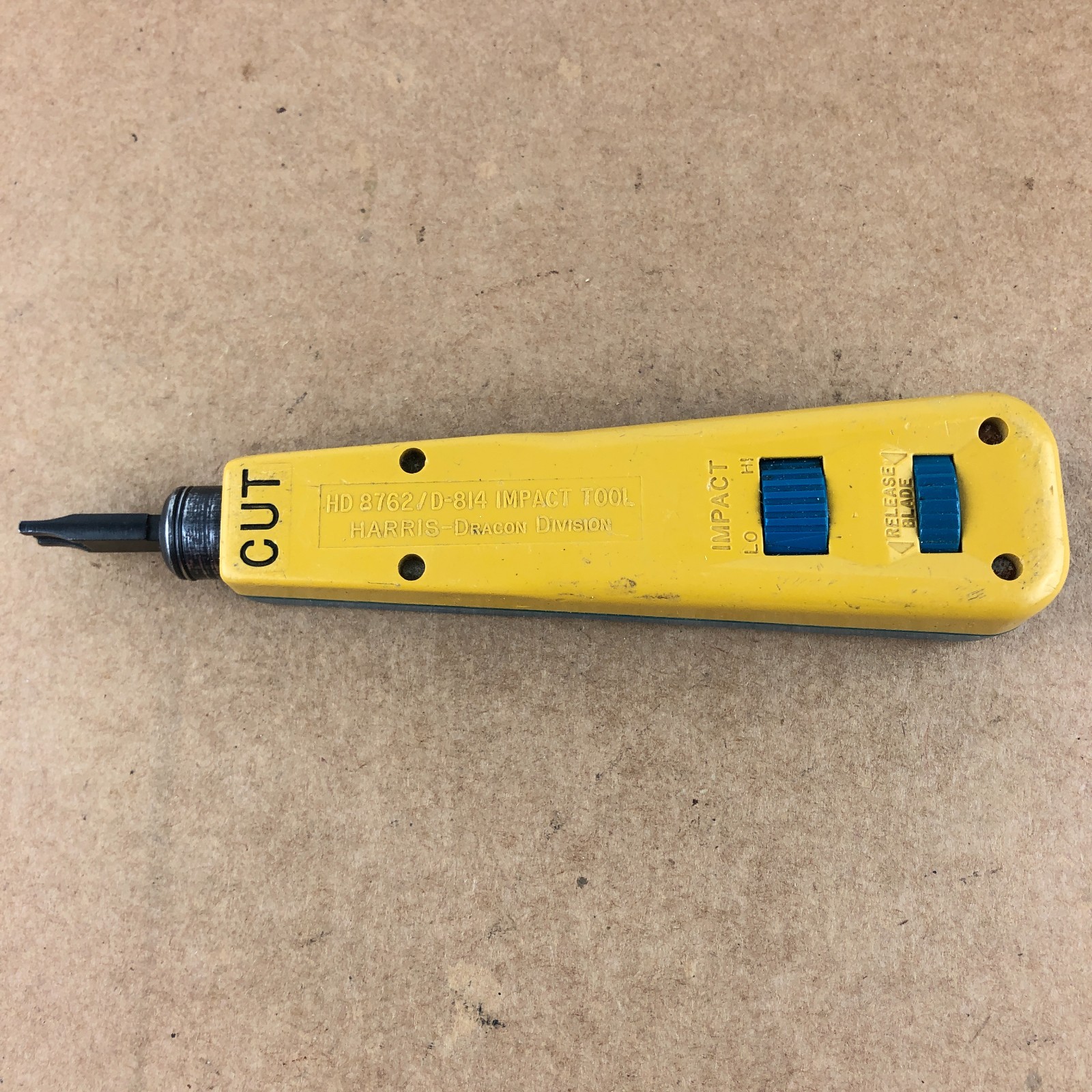 HARRIS-DRACON HD 8762 D-814 IMPACT TOOL w/ BLADE Punch Down Tool