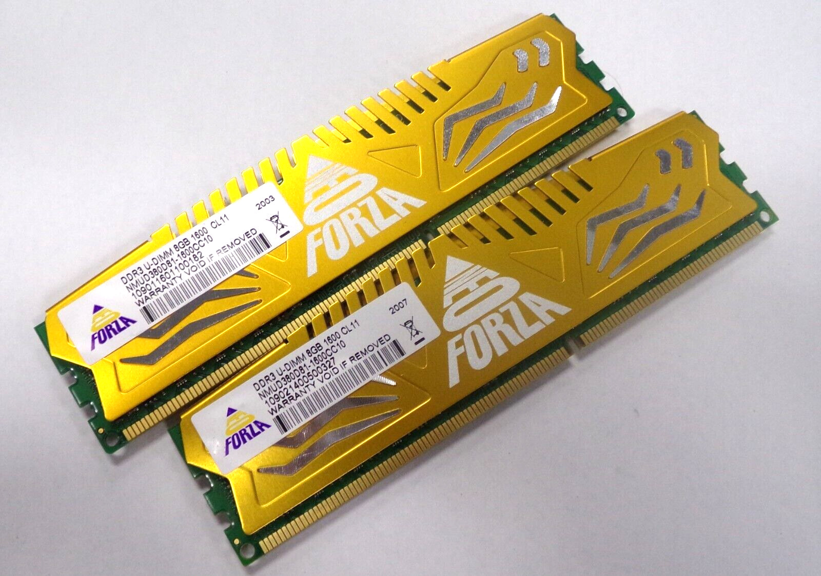 Neo Forza DDR3 U-DIMM 16GB(8GBX2) CL11 Memory nmud380d81-1600cc10