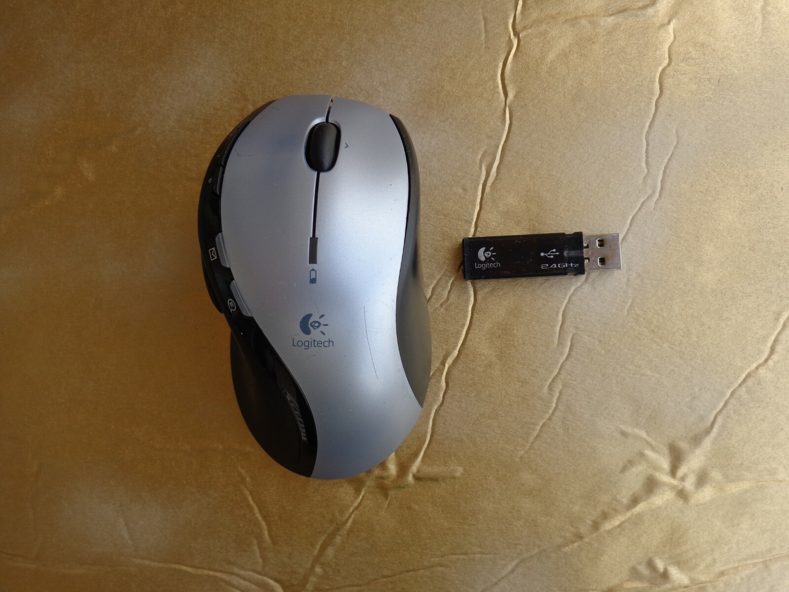 Logitech MX 610 Cordless Laser Mouse
