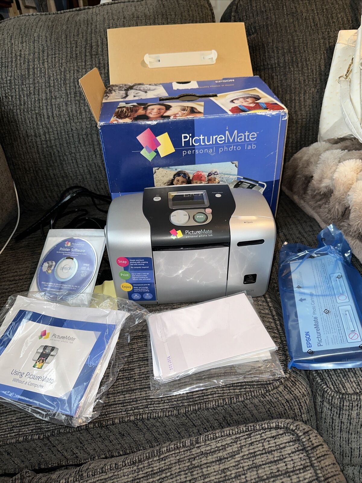 Epson PictureMate Express Edition Personal Photo Lab Printer - B271A