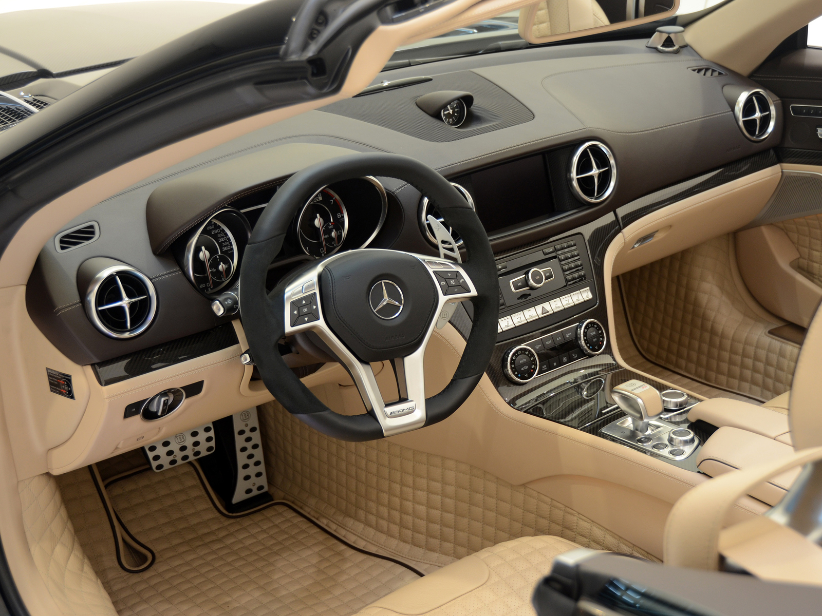 Cars 2013 brabus 800 mercedes benz roadster r231 Desk Mat Stitched