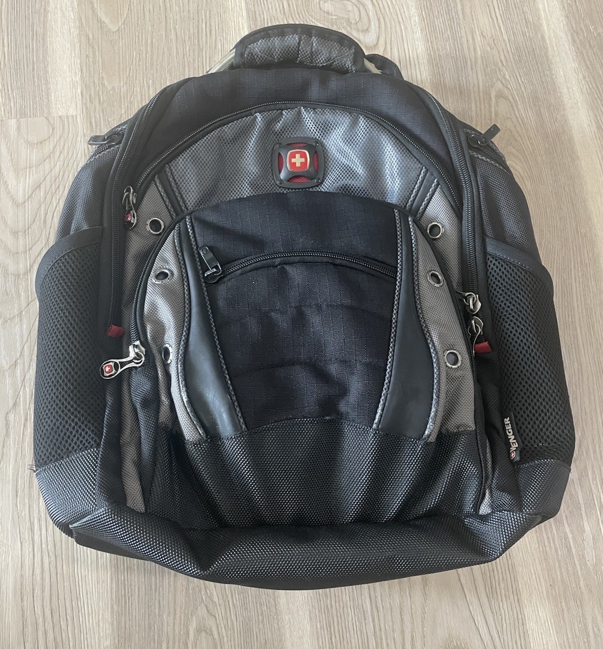 SwissGear Wenger Laptop Backpack Black Large Multi Compartment Travel School Bag