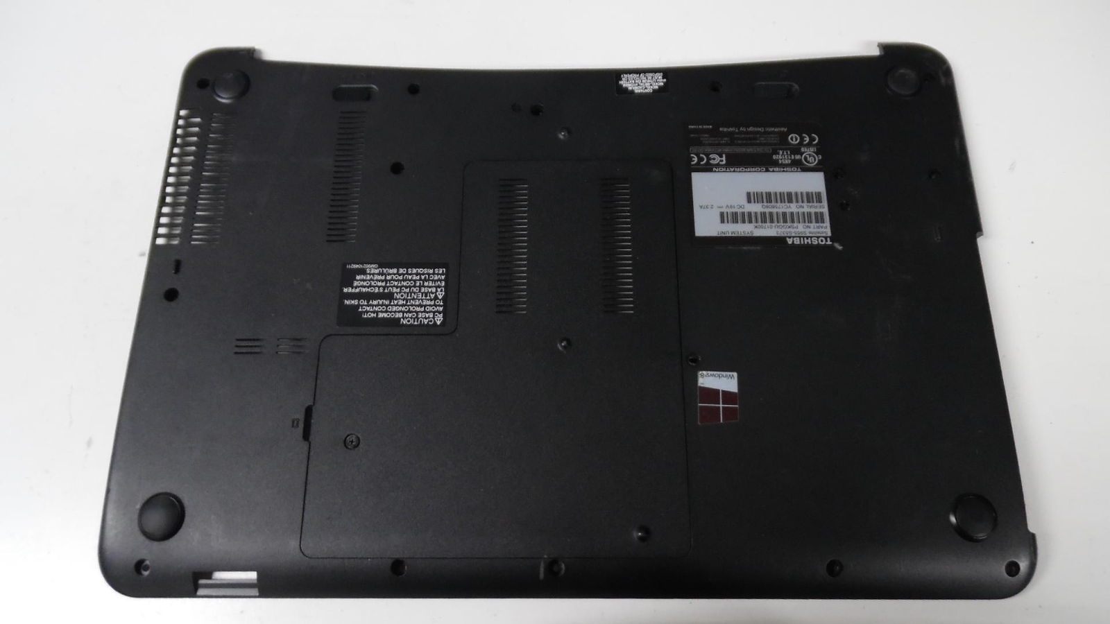 OEM Toshiba Satellite S955-S5373 - Base Case w/ Cover Door - V000300270