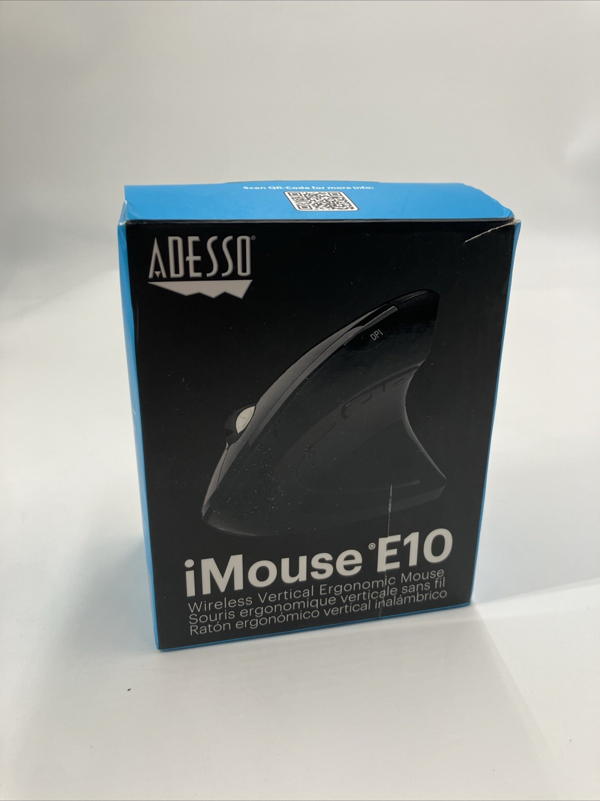 Adesso iMouse E10 Wireless Vertical Ergonomic Mouse Optical 1600 DPI Black