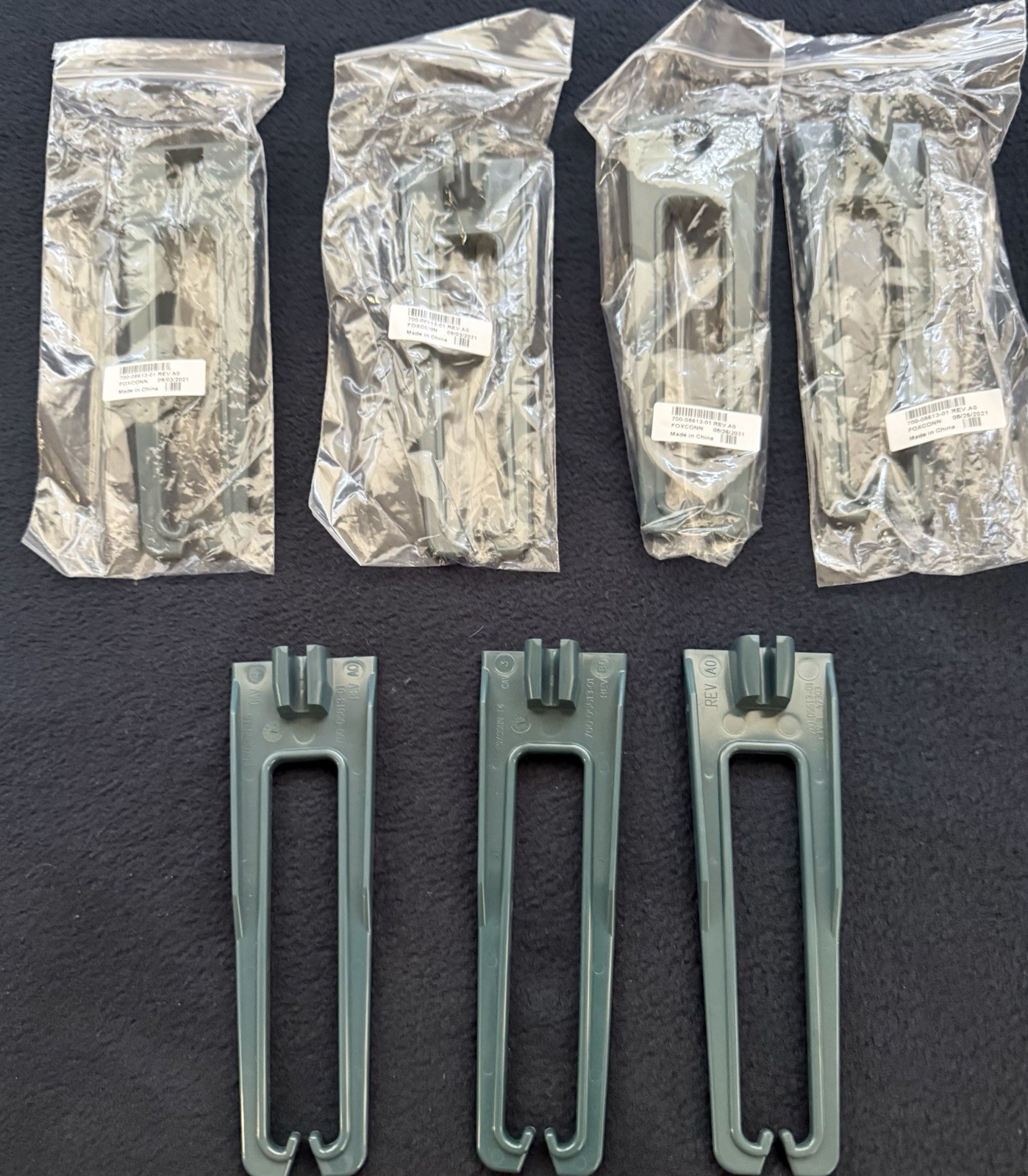 x7 Each = Cisco Cable Management Clip/Guide 700-05613-01