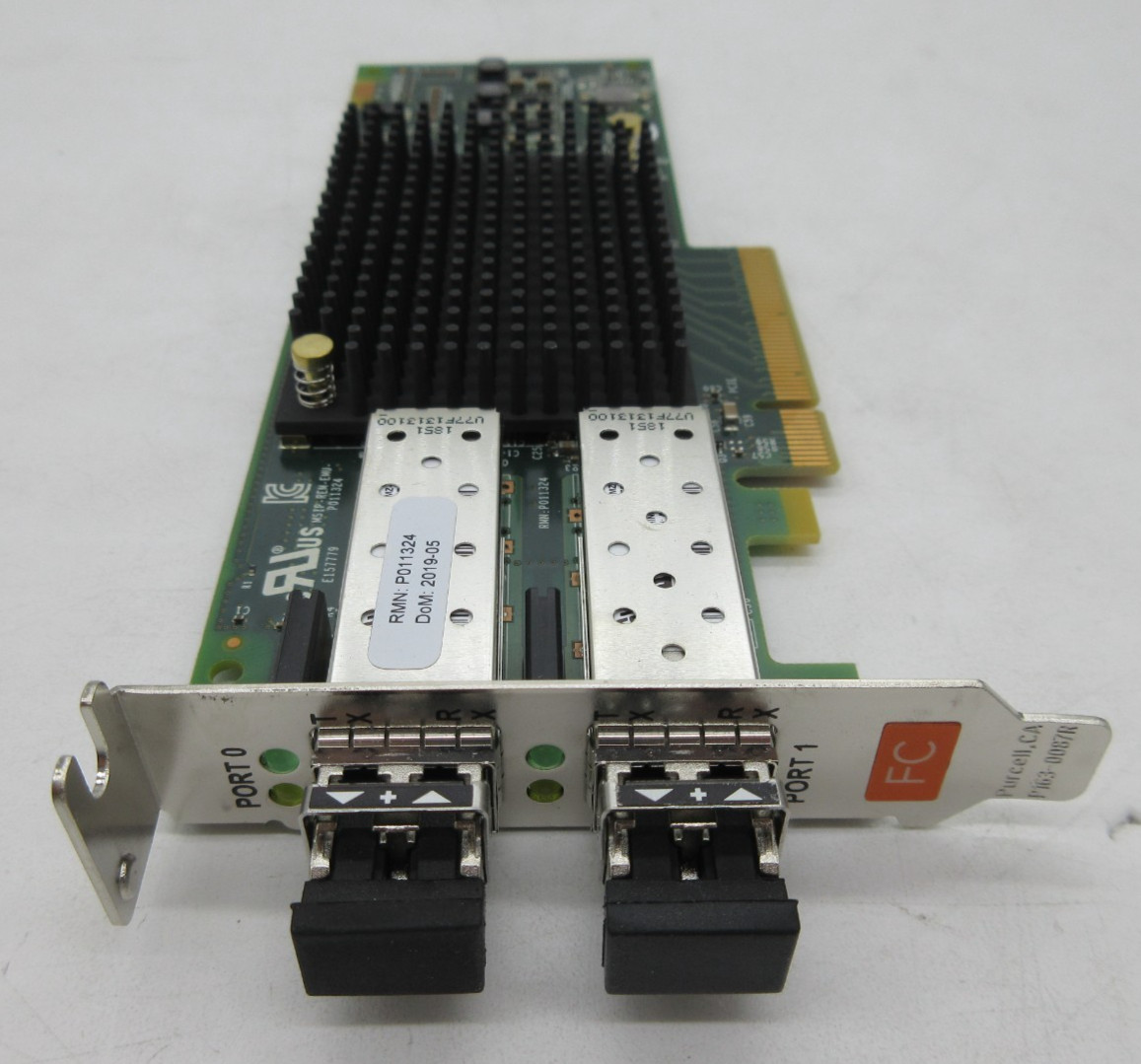Emulex LPe31002-M6 Dual-Port  Host Bus Adapter  P011324-21G_001