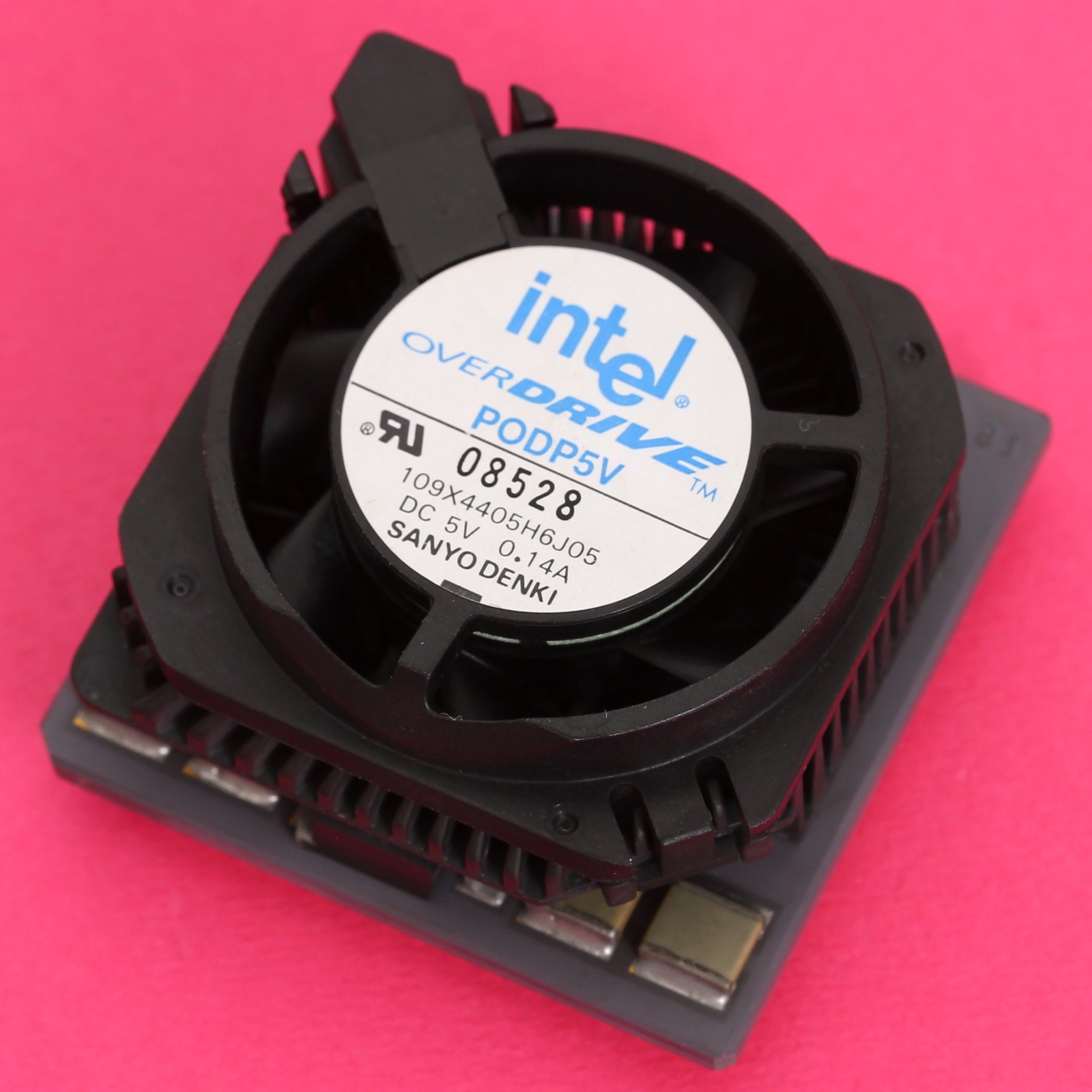Intel Pentium OverDrive 83Mhz V2.1 PODP5V PODP5V83 CPU Processor Socket 3 SU014